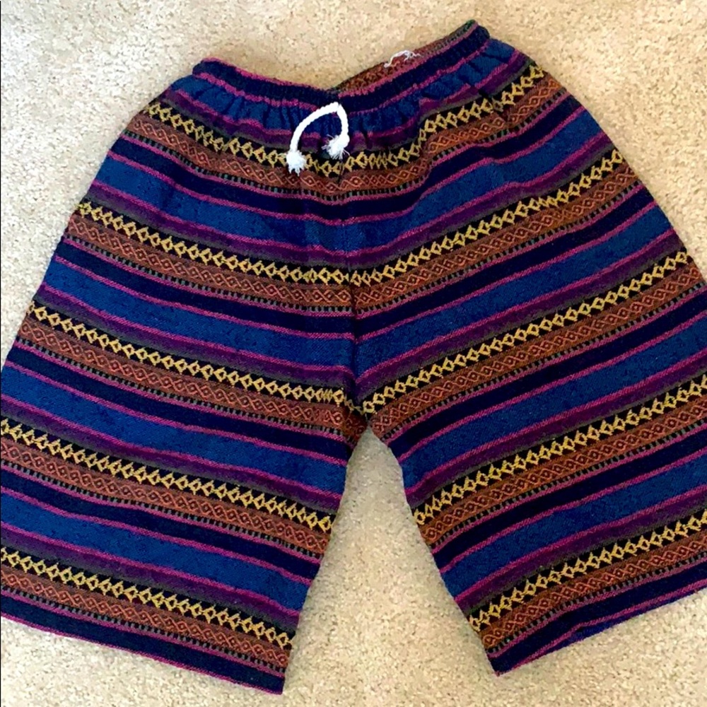 MENS AZTEC SHORTS